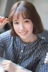 年轻的女教师6韩国dh