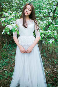 《漂亮的邻居HD》在线观看