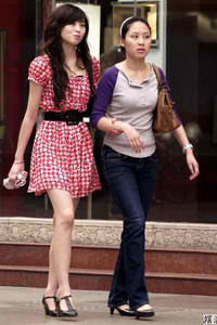 日本内射精品一区二区视频